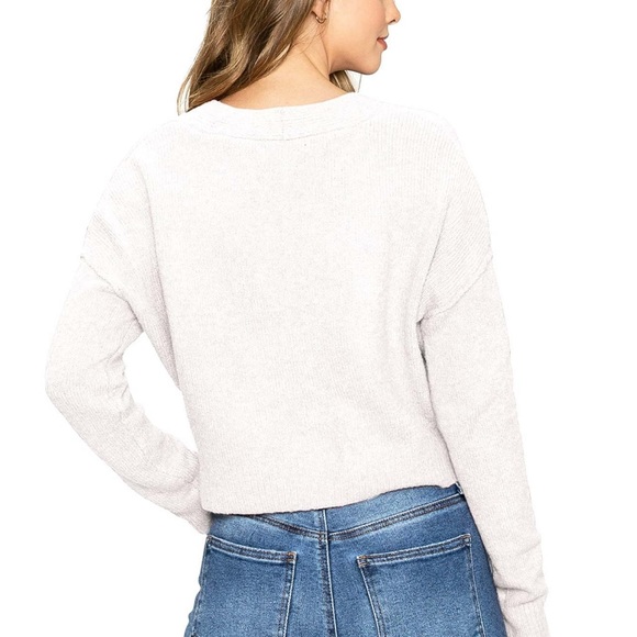 Love Tree White Cropped Cardigan Sweater Soft Long Sleeve Large New - Picture 2 of 8